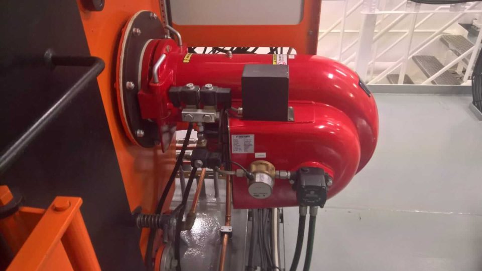 Servicearbeiten Pyro Warmwasserboiler mit Ölbrenner