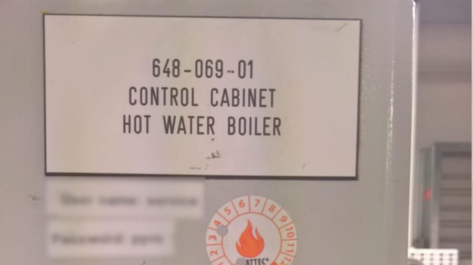 Servicearbeiten Pyro Warmwasserboiler mit Ölbrenner
